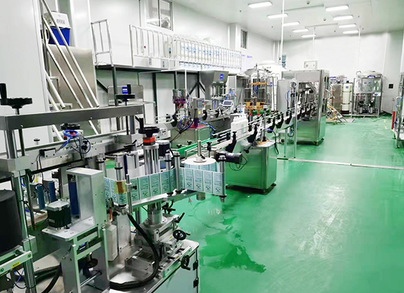 餐具洗(xǐ)潔(jié)精生產線-02